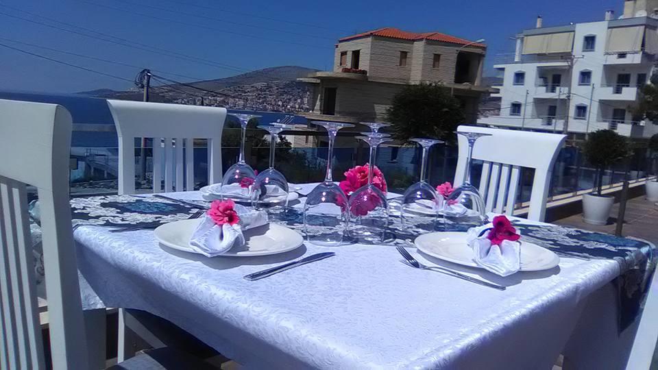 Aler Holiday Inn Sarandë エクステリア 写真