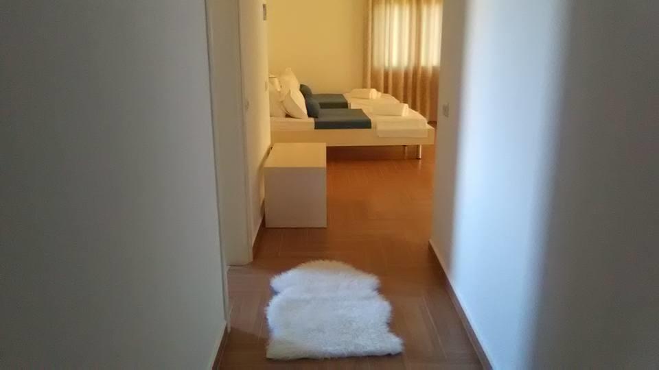 Aler Holiday Inn Sarandë エクステリア 写真