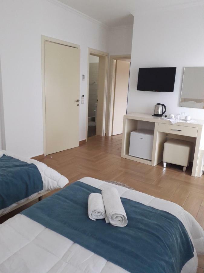 Aler Holiday Inn Sarandë 部屋 写真