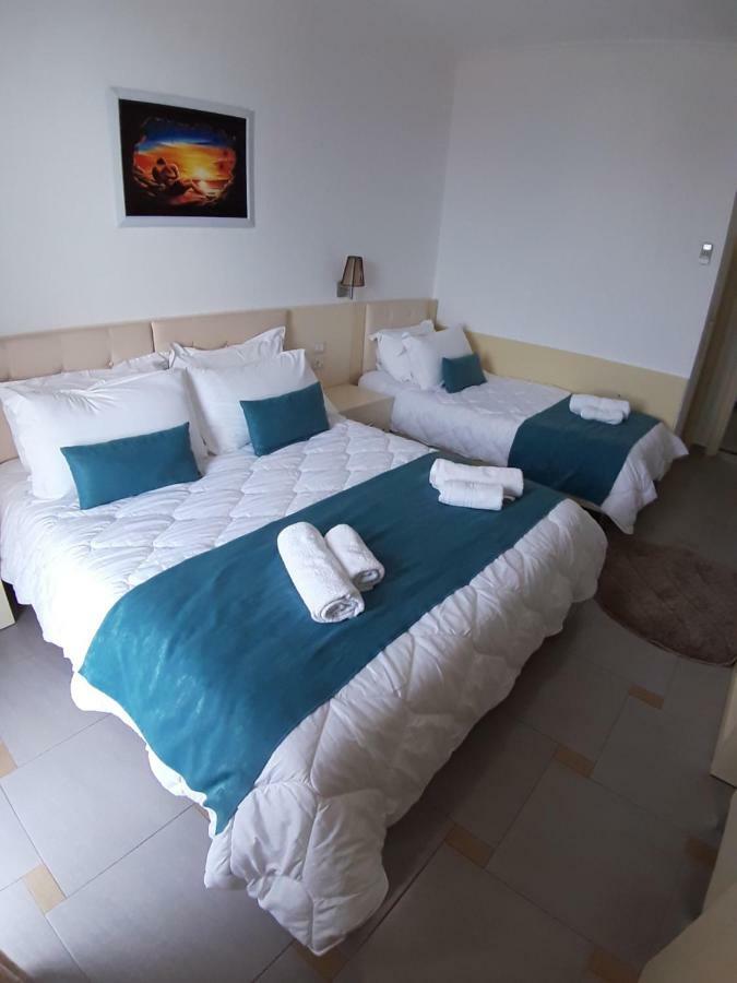 Aler Holiday Inn Sarandë 部屋 写真