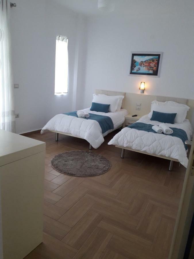 Aler Holiday Inn Sarandë 部屋 写真